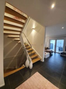 EG_Holztreppe ins OG