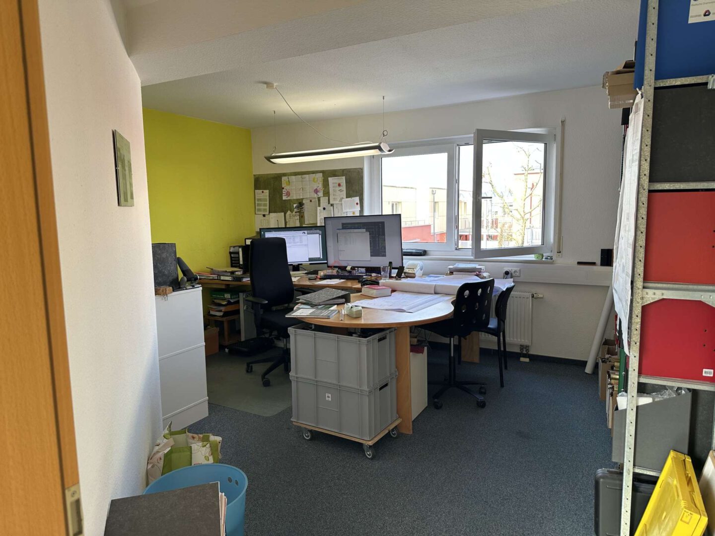 Büro - 3